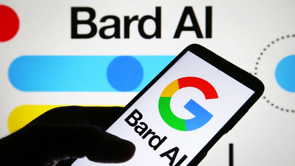 غوغل تتيح للمراهقين استخدام روبوت الدردشة "Bard"
